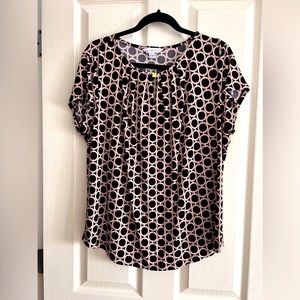 DRESSY SUMMER TOP
